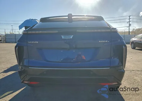 2024 Cadillac Lyriq Luxury z USA, uszkodzony, nr VIN 1GYKPPRL0RZ111127